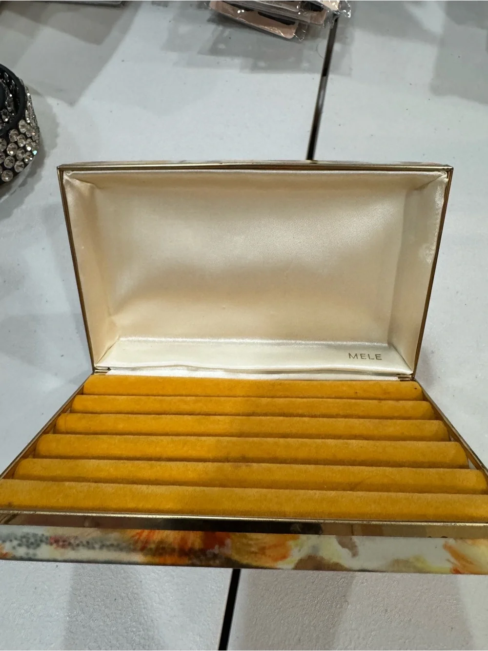 Vintage Velvet Ring Display Box with Flowers on it - Yellow/Gold